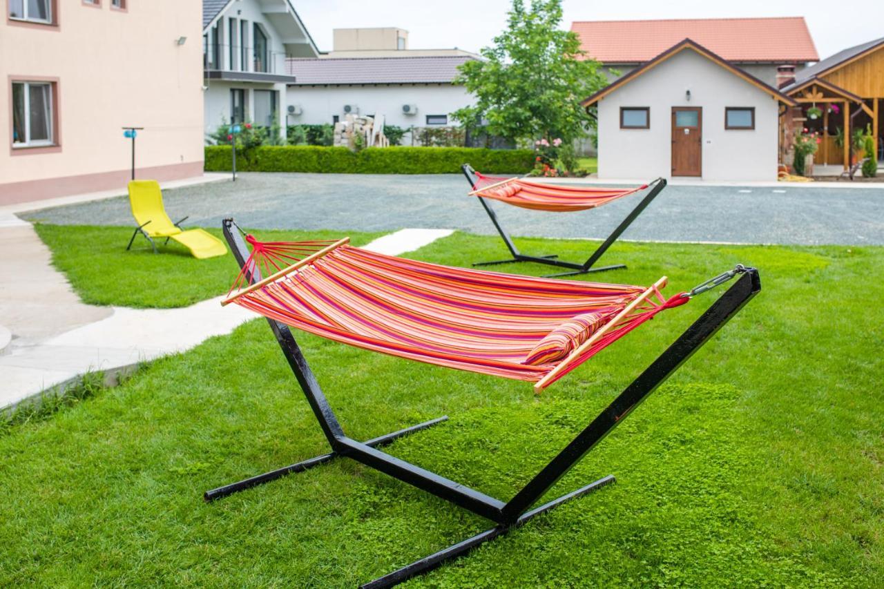 Vila Yna Navodari Ngoại thất bức ảnh
