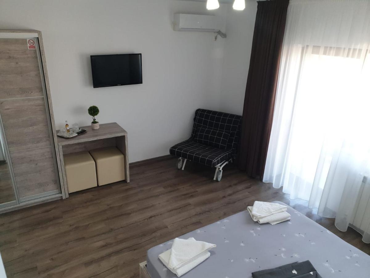 Vila Yna Navodari Ngoại thất bức ảnh